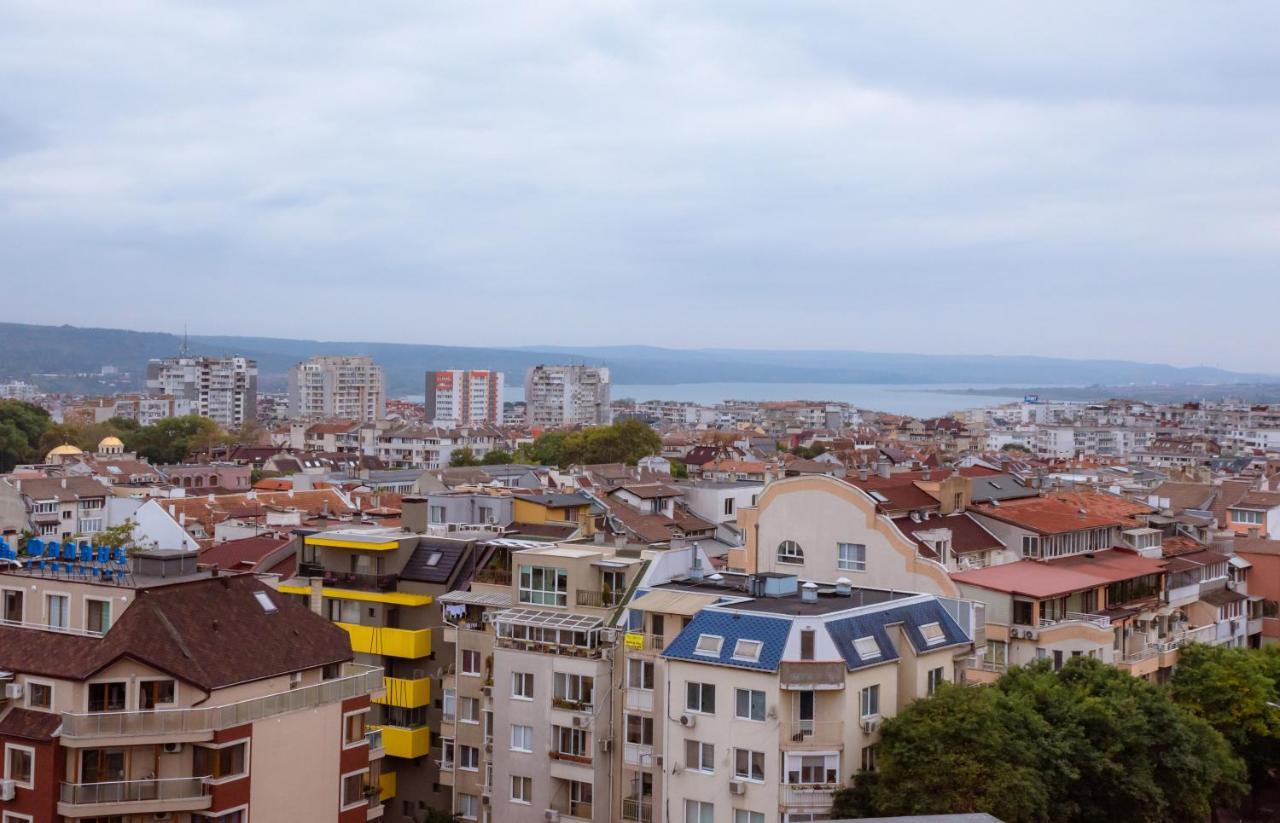 Синьо Лято Varna Exteriör bild